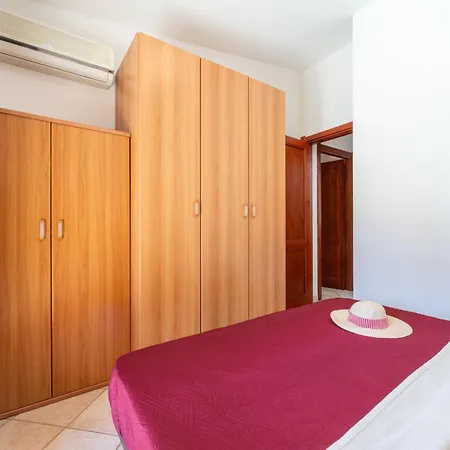 וילה Domus Ema By Interhome *